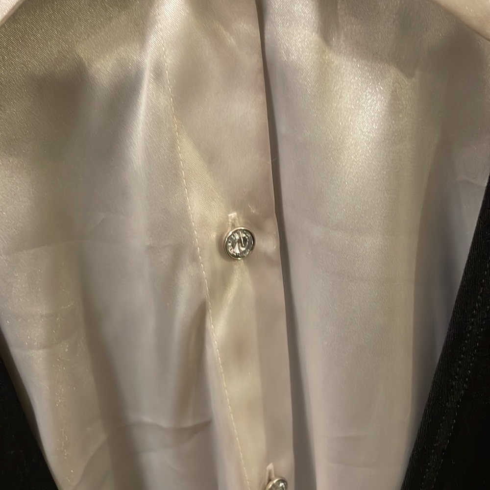 Dress - Picture 2 of 7